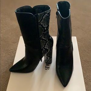 JustFab Black/Snake Heeled Boots, 7